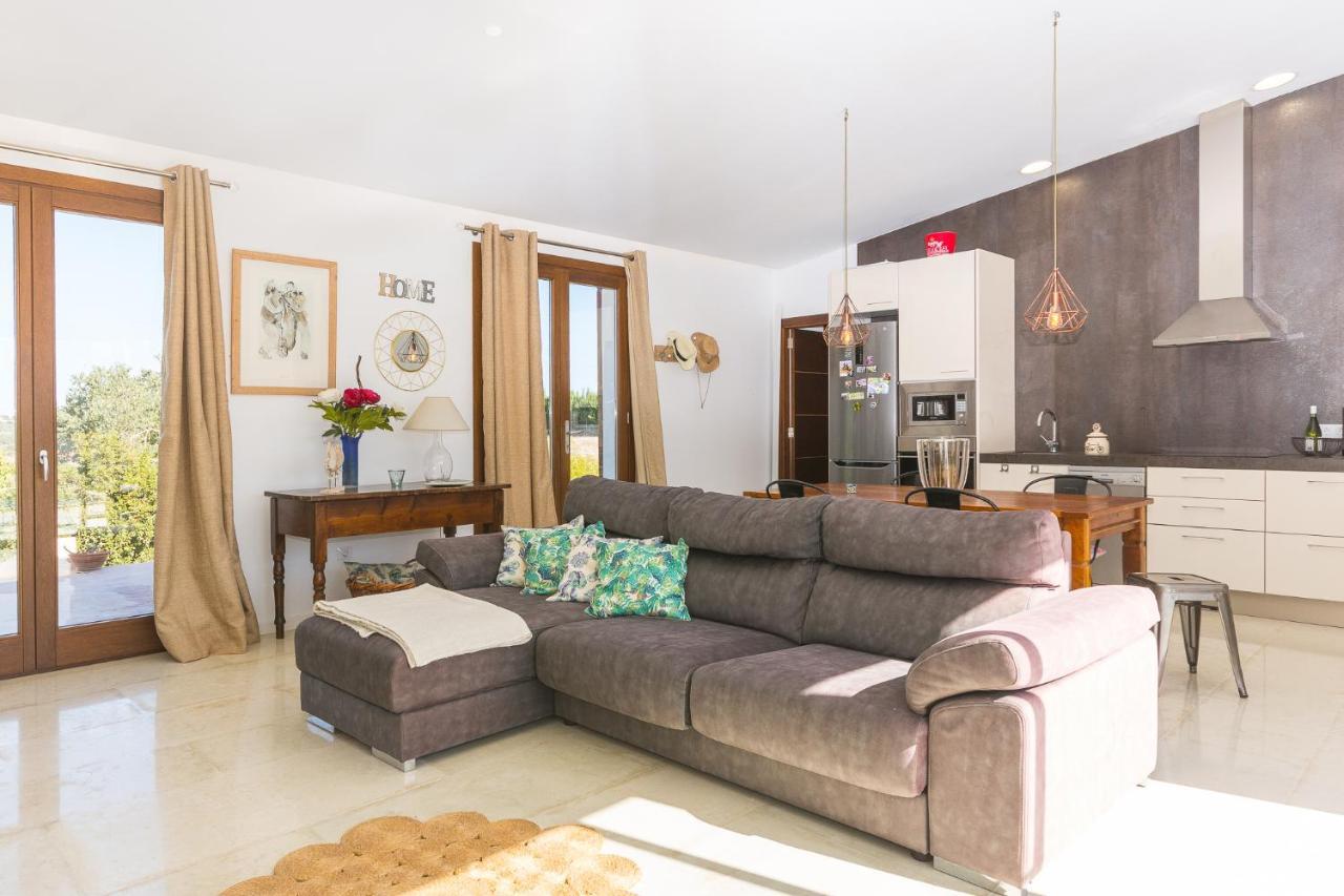 Gorrio Petit Villa María de la Salud