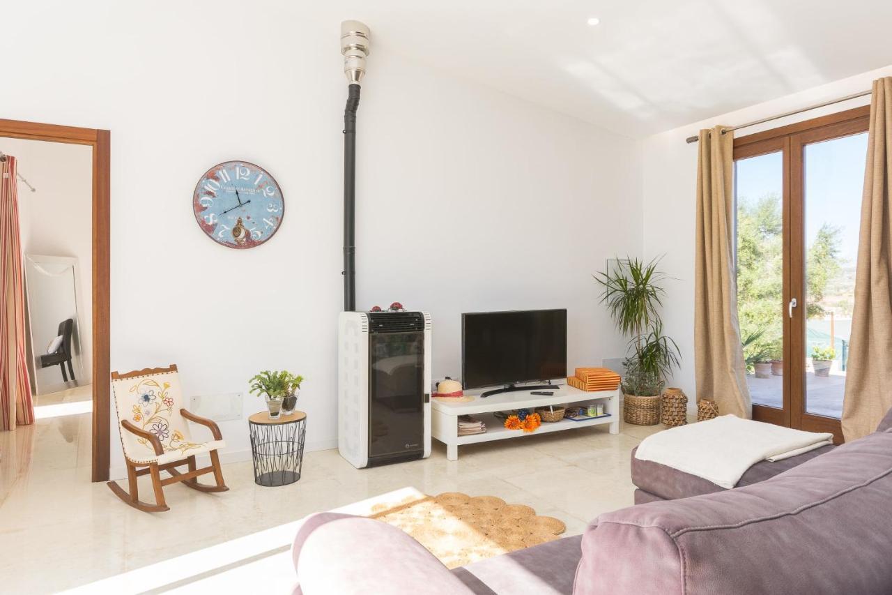Gorrio Petit Villa María de la Salud